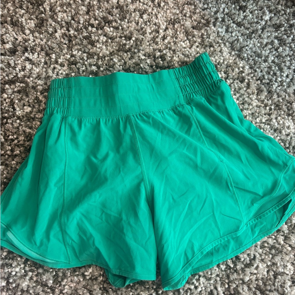 lululemon size 2, 4 inch Green hotty hot Shorts